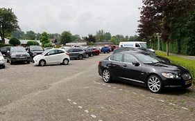 Comfortable Holiday Home In Noordwijkerhout Near The Sea